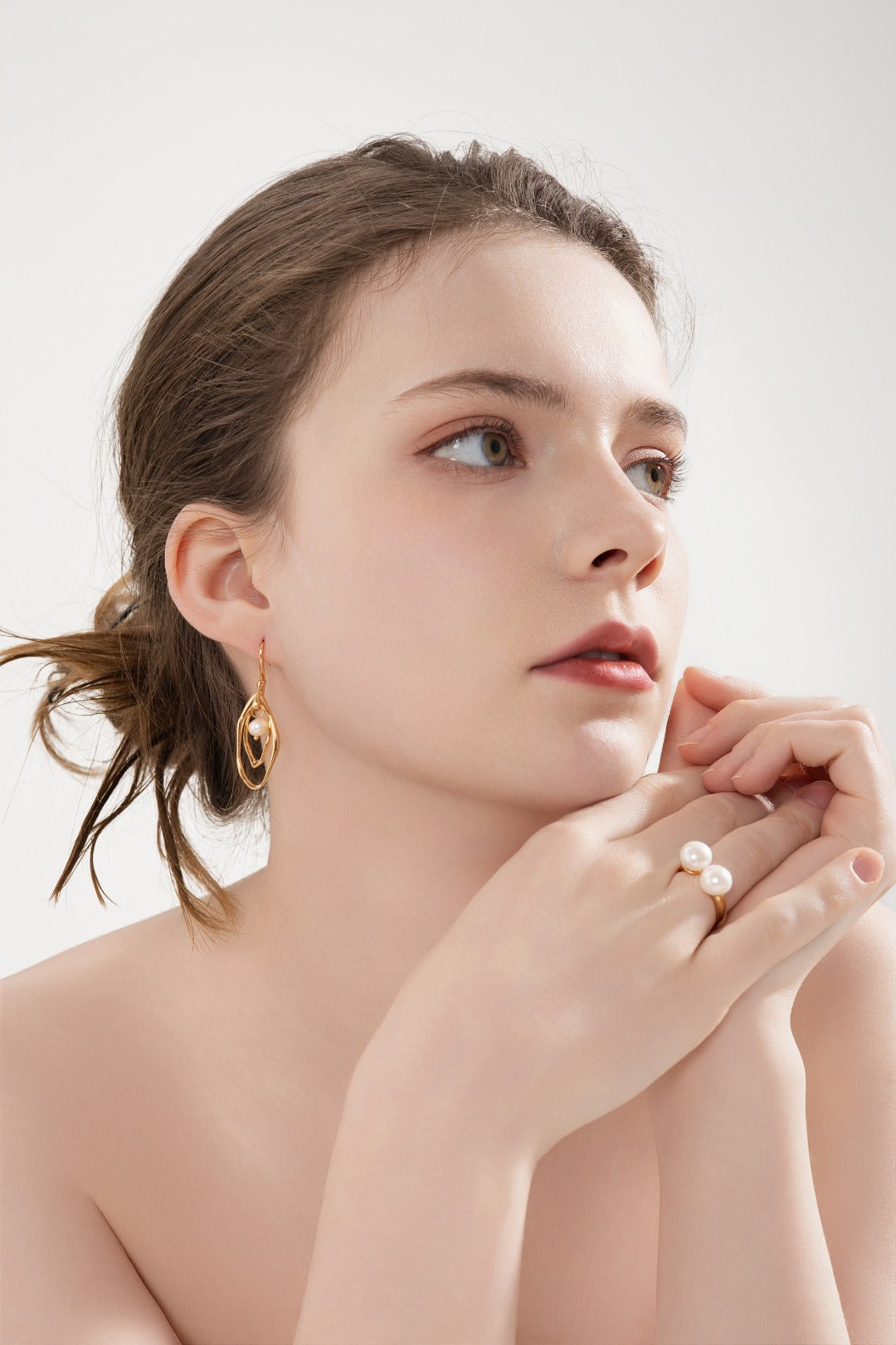 Muse Flow Pearl Earrings