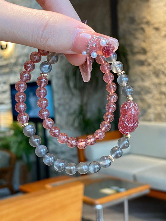 🍓Strawberry Aura – Twin Circle Bracelet with Pixiu Charm