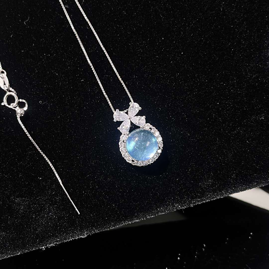 Blue Muse – Premium Aquamarine Pendant with 925 Silver Chain